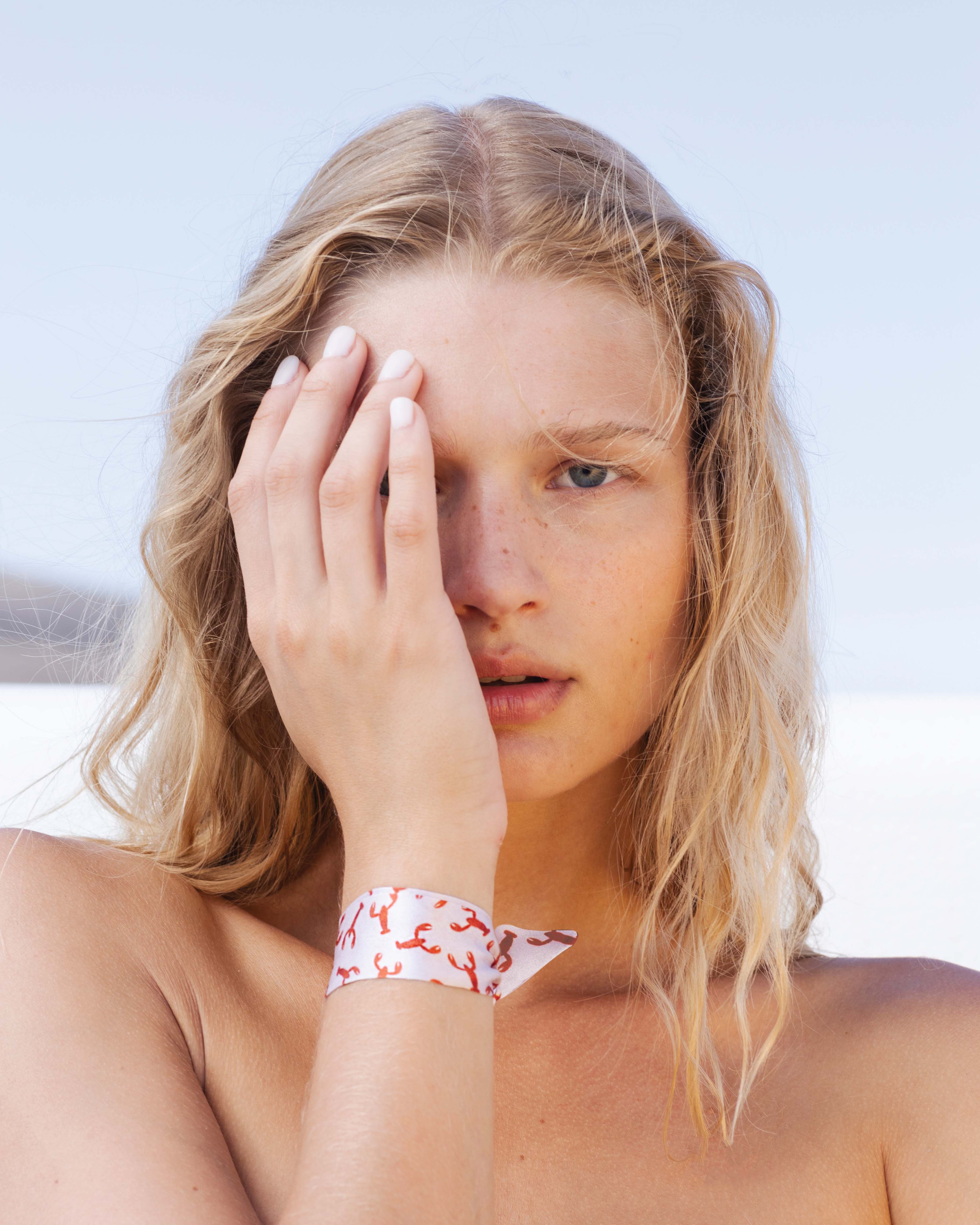 Sorbet Island | Lobster - Silk Bracelet