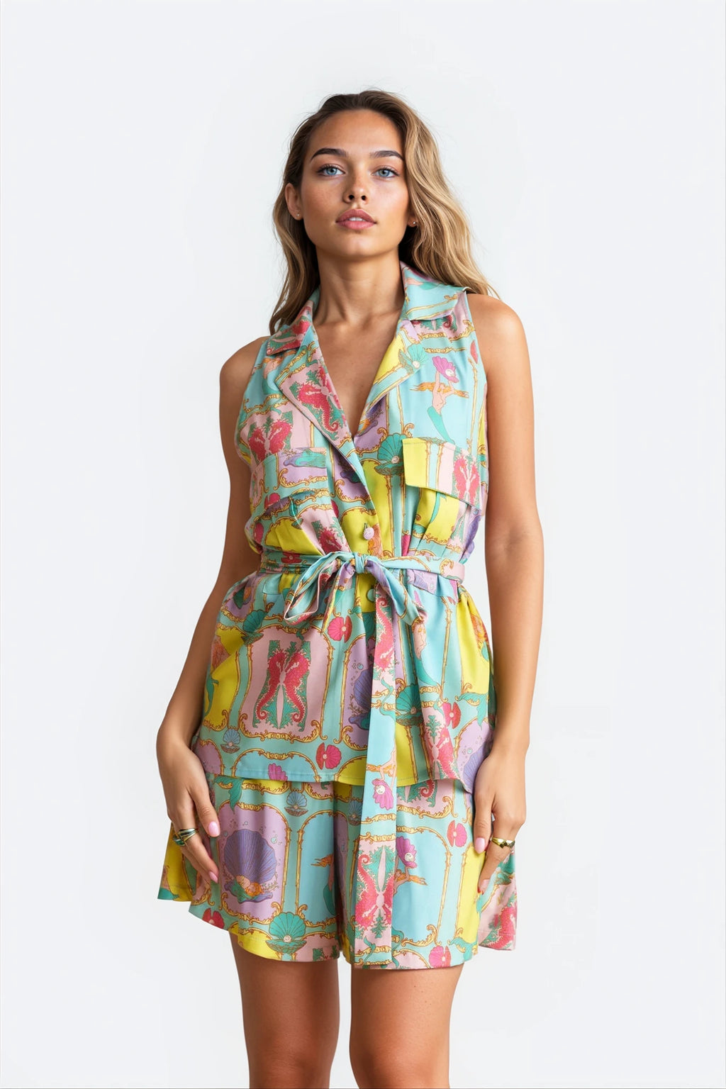 Georgina Trikogia | Pasithea Close Shorts