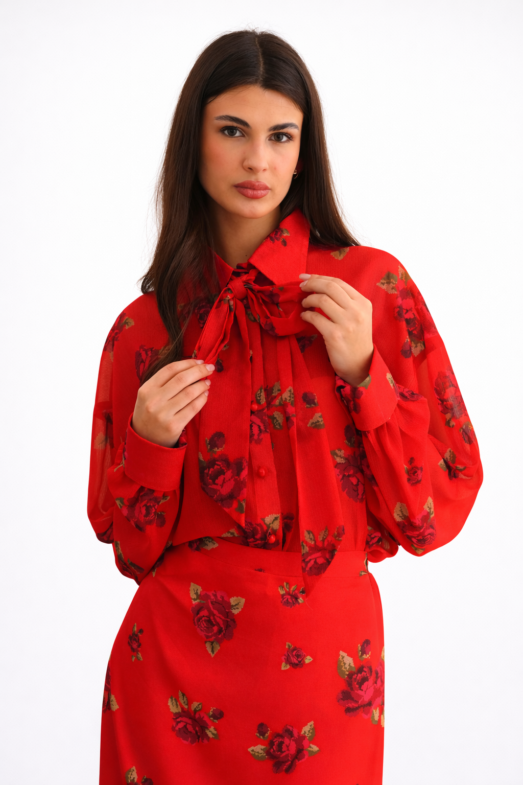 Georgina Trikogia | Red Rose Classic Oversized